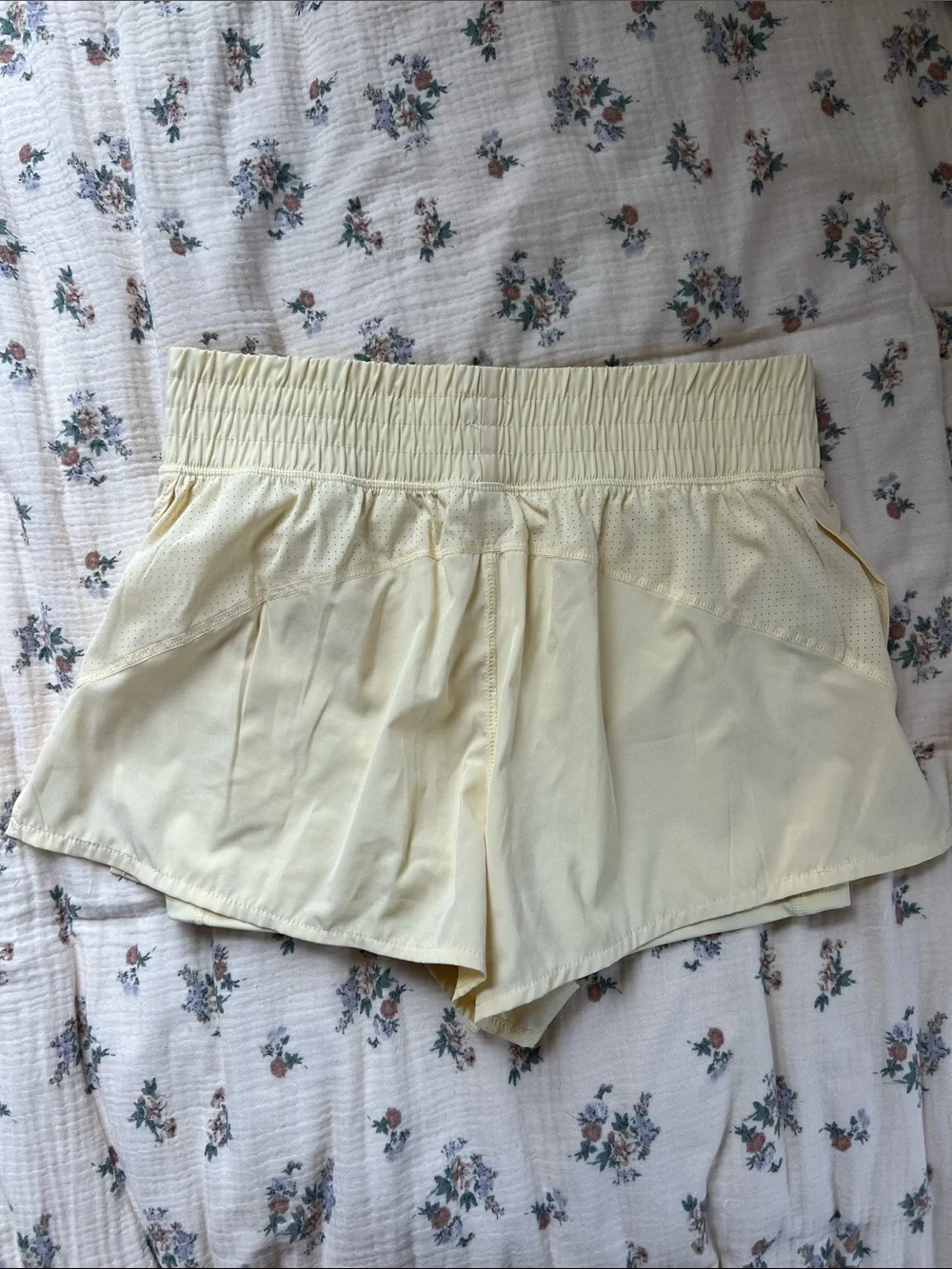 Velocity Pale Yellow Athletic Running Shorts